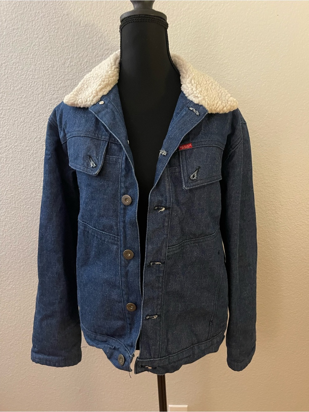 Sherpa-Lined Dark Blue Denim Jacket with Cream Collar